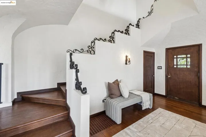 669 Oberlin Avenue, Kensington, California 94708