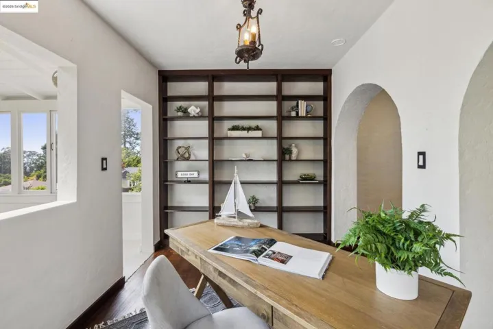 669 Oberlin Avenue, Kensington, California 94708