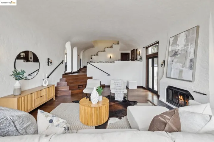 669 Oberlin Avenue, Kensington, California 94708
