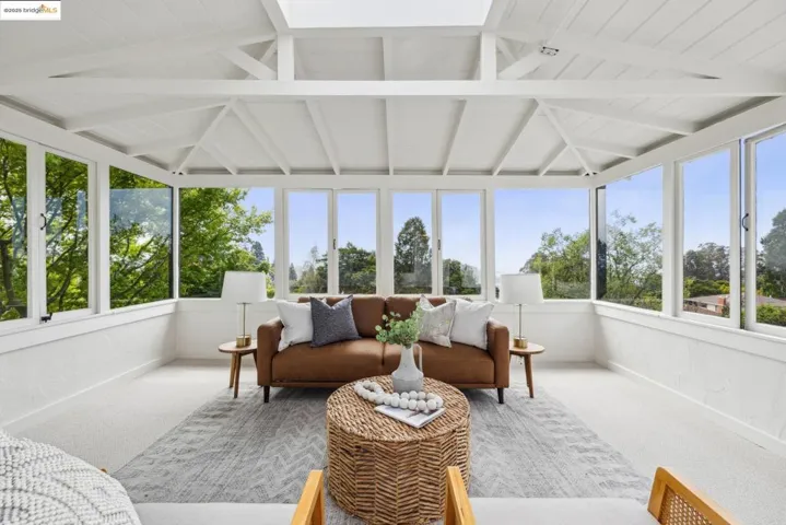 669 Oberlin Avenue, Kensington, California 94708