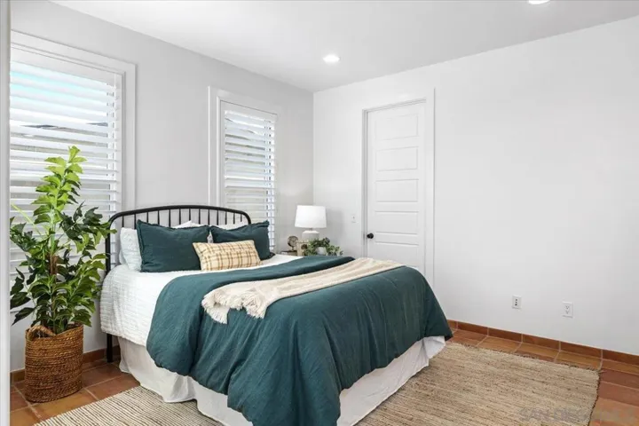 1066 Melba Road, Encinitas, California 92024