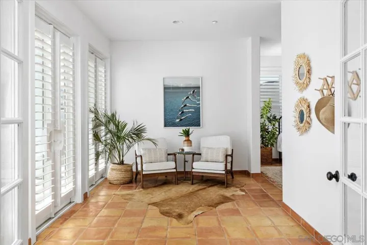 1066 Melba Road, Encinitas, California 92024