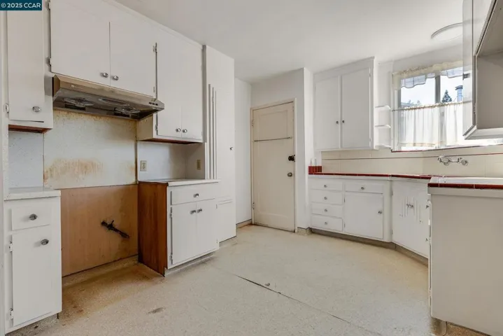 1416 Acroft Ct, Berkeley, California 94702