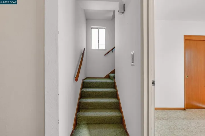 1416 Acroft Ct, Berkeley, California 94702
