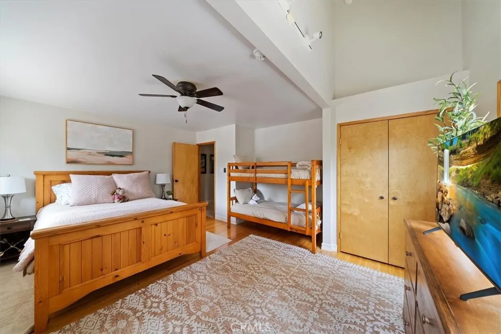 41604 Hummingbird Lane, Big Bear Lake, California 92315 home-pic-35