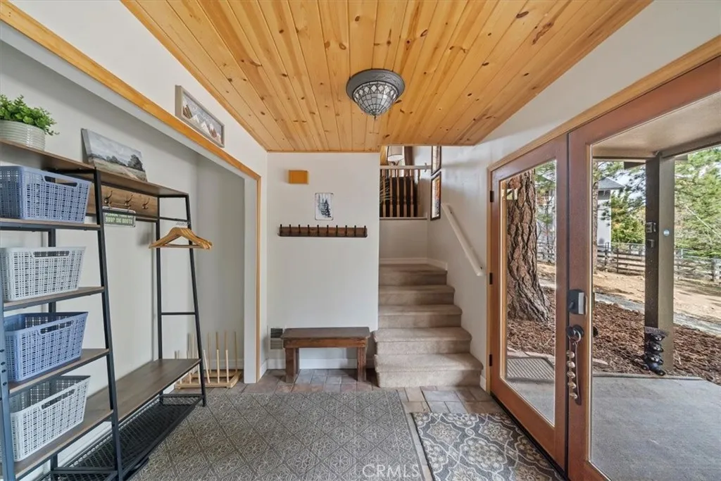 41604 Hummingbird Lane, Big Bear Lake, California 92315 home-pic-22