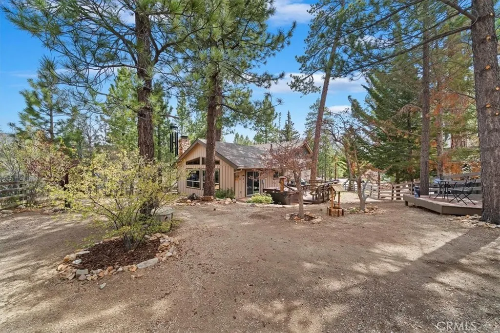 41604 Hummingbird Lane, Big Bear Lake, California 92315 home-pic-13
