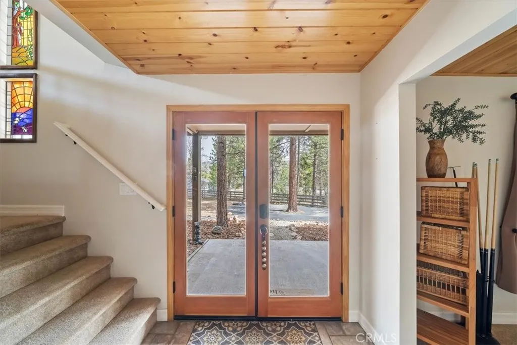 41604 Hummingbird Lane, Big Bear Lake, California 92315 home-pic-21