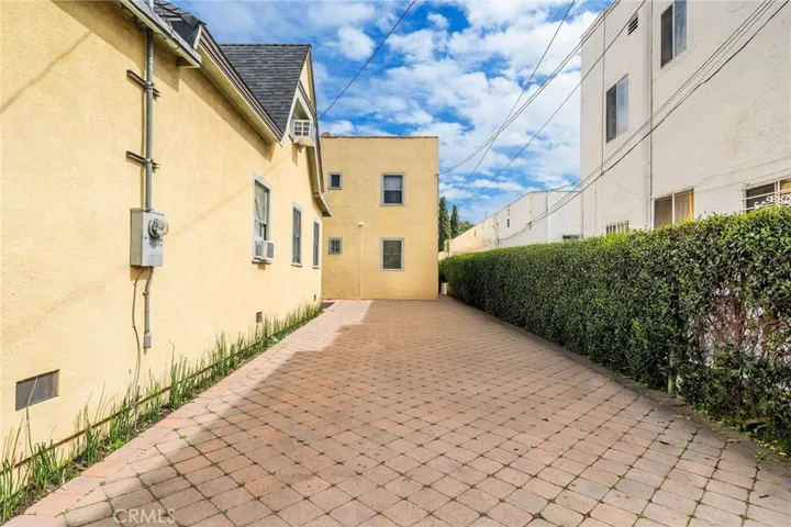 1707 S Bonnie Brae Street 1, Los Angeles, California 90006