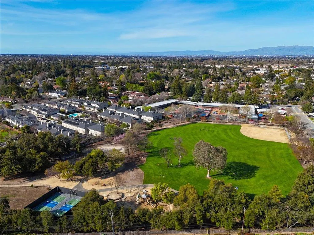 4989 Vanderbilt Drive, San Jose, California 95130 home-pic-48