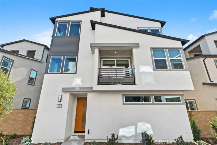 145 Sora, Irvine, California 92618