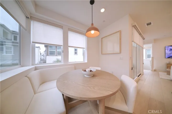 145 Sora, Irvine, California 92618