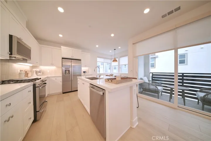 145 Sora, Irvine, California 92618