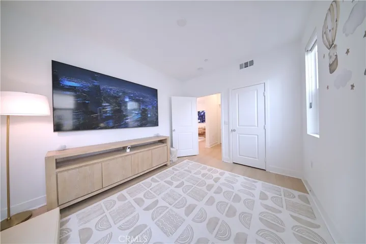 145 Sora, Irvine, California 92618