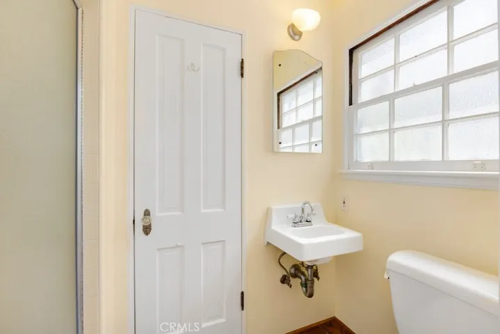 13722 Philadelphia Street, Whittier, California 90601