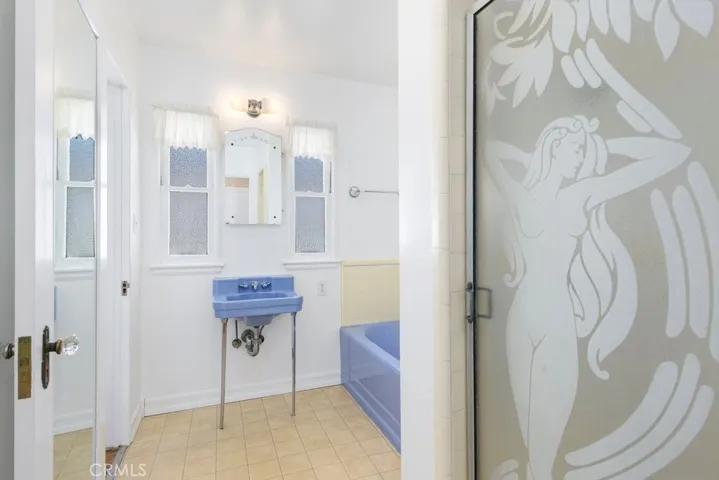 13722 Philadelphia Street, Whittier, California 90601