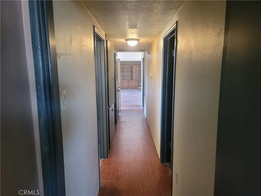 13913 Seminole Road, Apple Valley, California 92307 home-pic-14