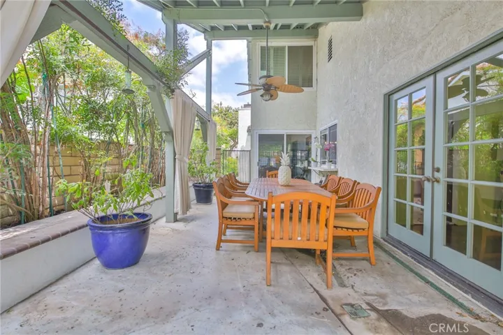 Outdoor Dining Patio Area