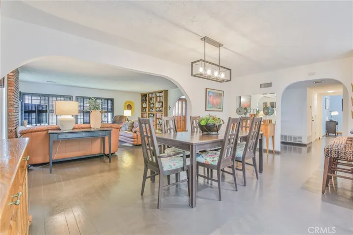 Informal Dining Area