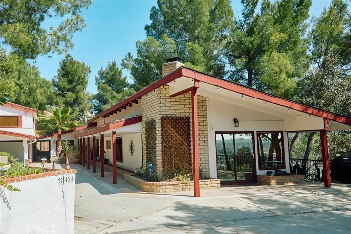 27424 Homyr Place, Canyon Country, California 91351