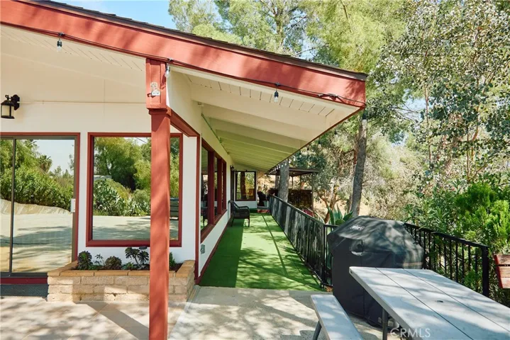 27424 Homyr Place, Canyon Country, California 91351