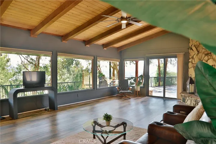 27424 Homyr Place, Canyon Country, California 91351