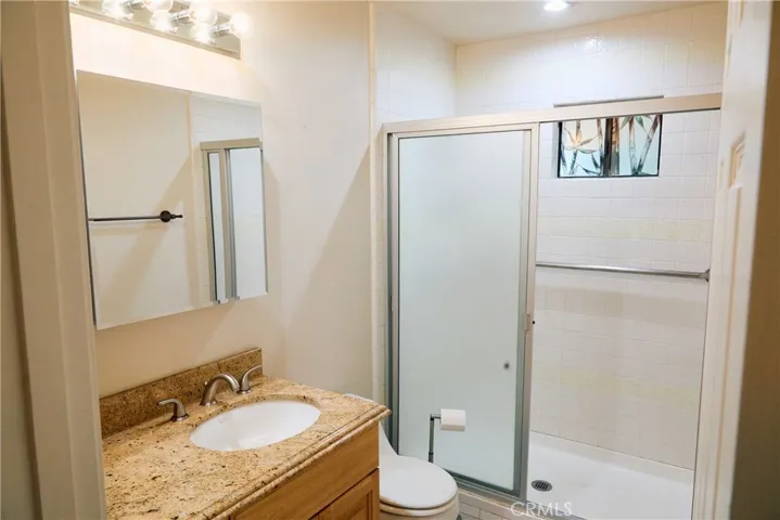 2nd bathroom