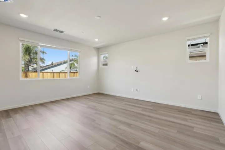 5204 Cardinal Court, Antioch, California 94509