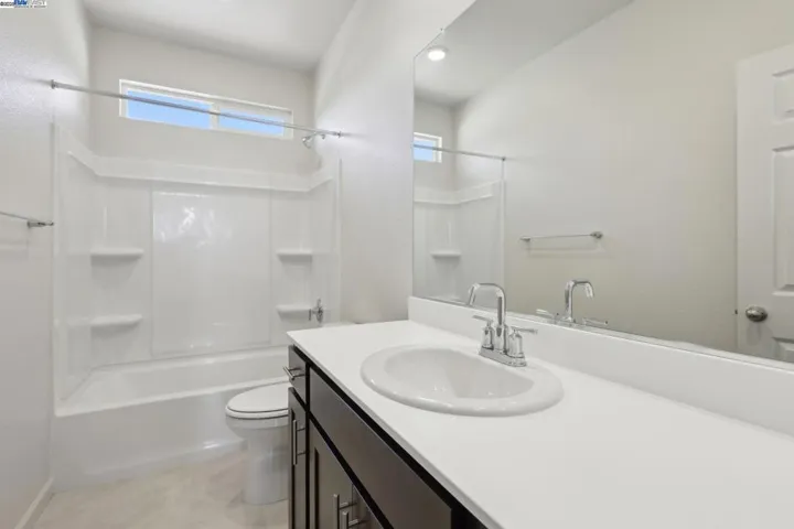 5204 Cardinal Court, Antioch, California 94509