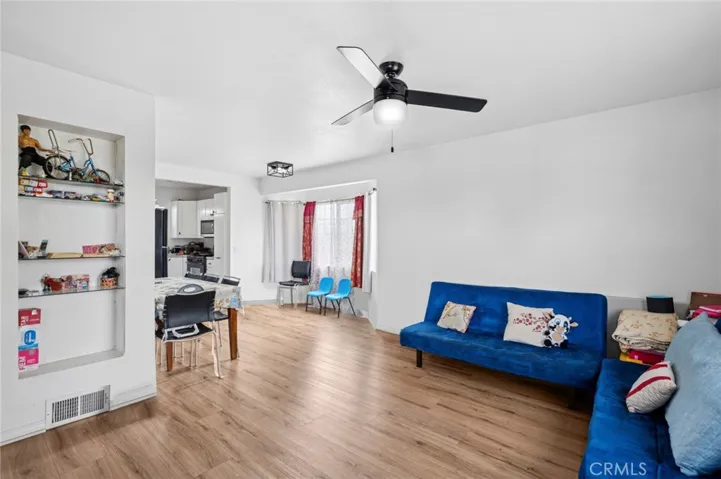 3133 Coral Avenue, Costa Mesa, California 92626