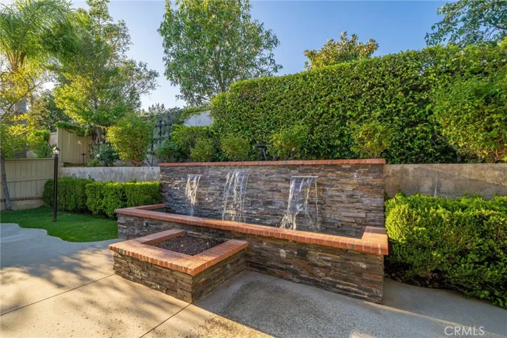 1347 Cole Lane, Upland, California 91784