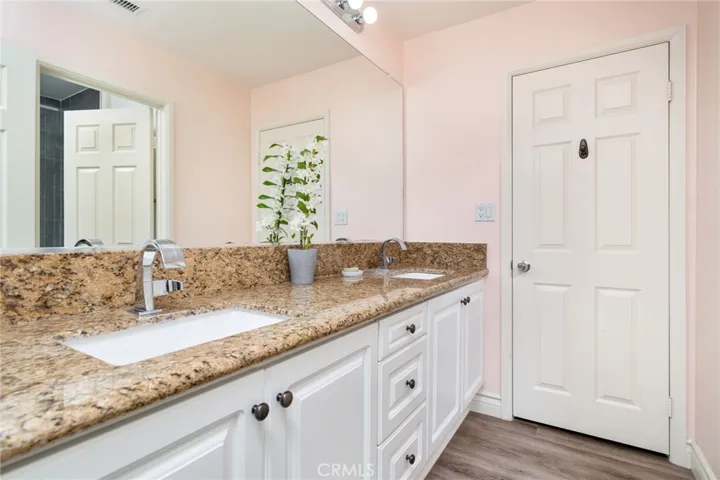 1347 Cole Lane, Upland, California 91784