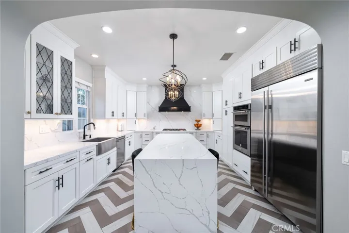 1347 Cole Lane, Upland, California 91784