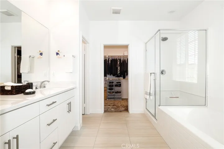2476 Yellowstone Way, Rialto, California 92377