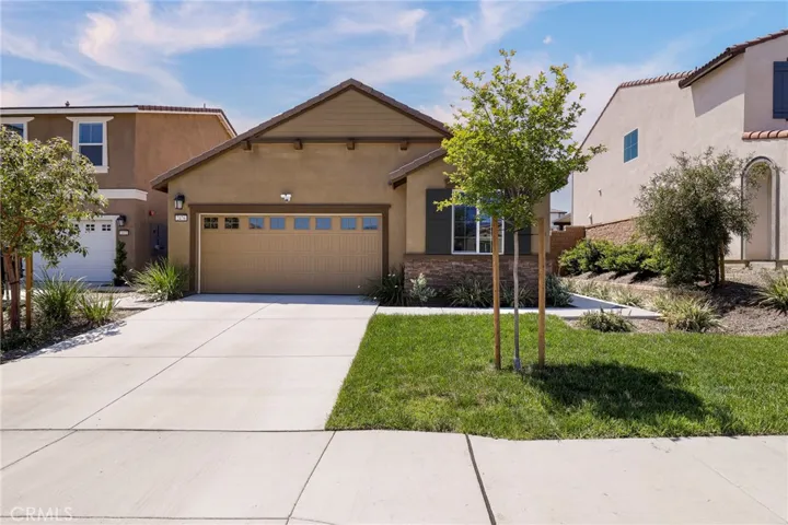 2476 Yellowstone Way, Rialto, California 92377
