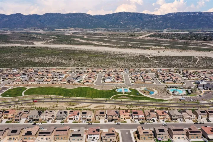 2476 Yellowstone Way, Rialto, California 92377