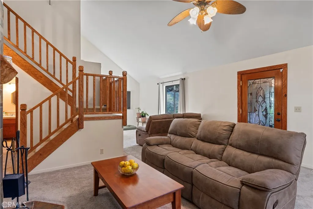29278 Pine Drive, Cedar Glen, California 92321 home-pic-5