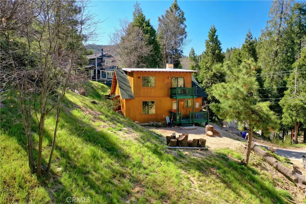29278 Pine Drive, Cedar Glen, California 92321 home-pic-2