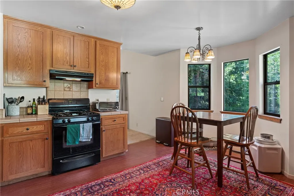 29278 Pine Drive, Cedar Glen, California 92321 home-pic-11
