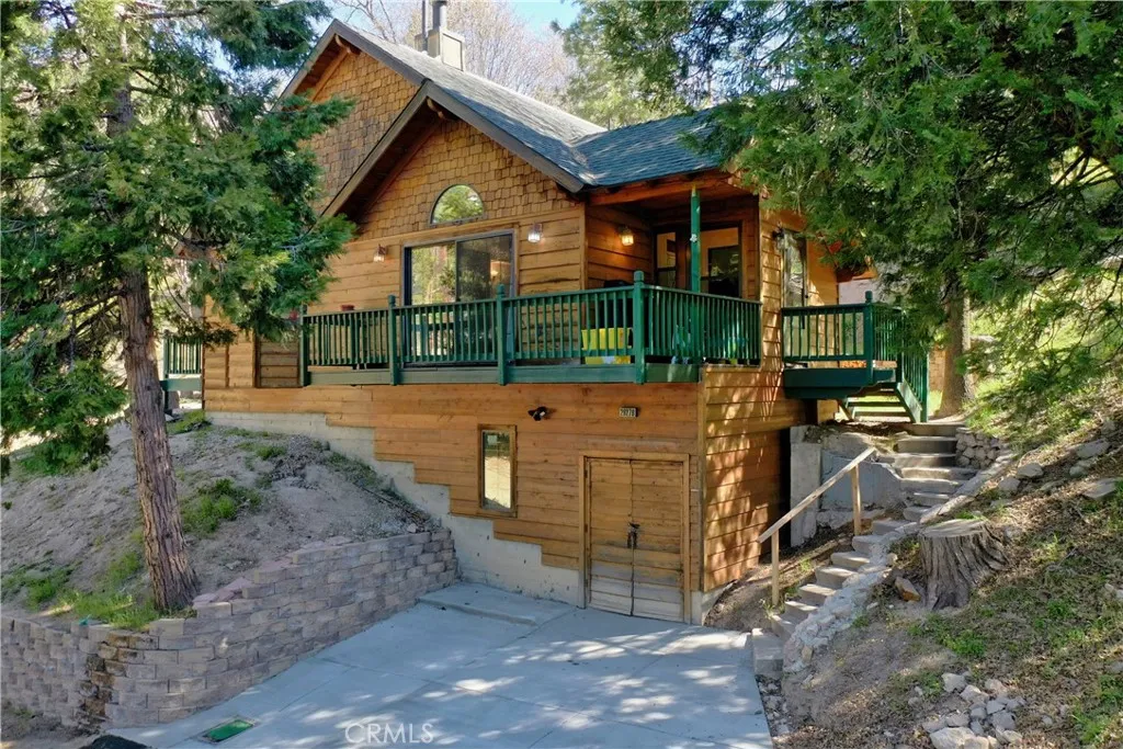 29278 Pine Drive, Cedar Glen, California 92321 home-pic-0