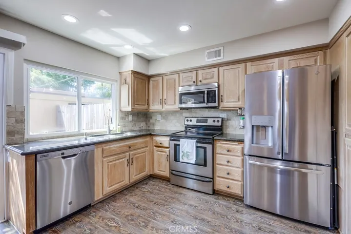 18250 Cabrillo Court, Fountain Valley, California 92708