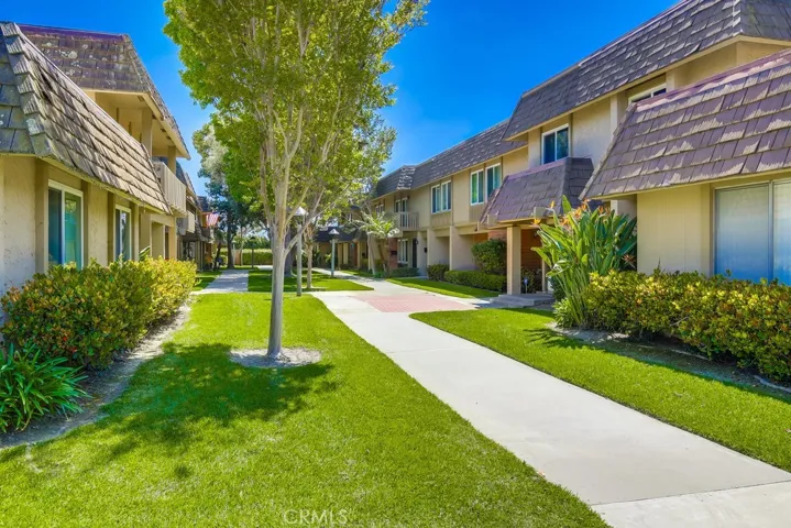 18250 Cabrillo Court, Fountain Valley, California 92708