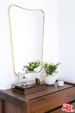 1201 Cabrillo Avenue, Venice, California 90291 home-pic-8