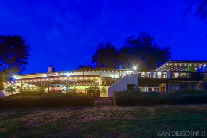 1935 Vista De La Montana, El Cajon, California 92019
