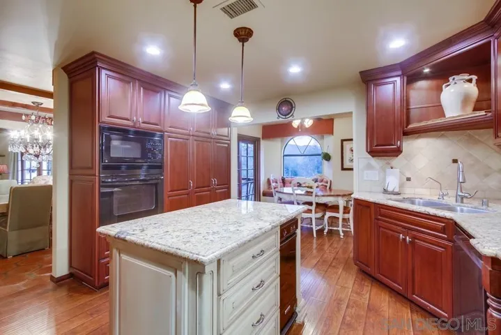 1935 Vista De La Montana, El Cajon, California 92019