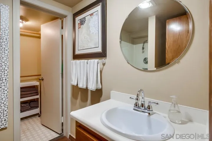 1935 Vista De La Montana, El Cajon, California 92019