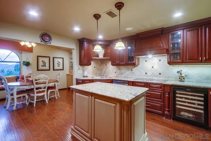 1935 Vista De La Montana, El Cajon, California 92019