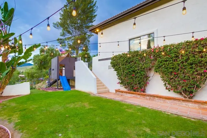 1935 Vista De La Montana, El Cajon, California 92019