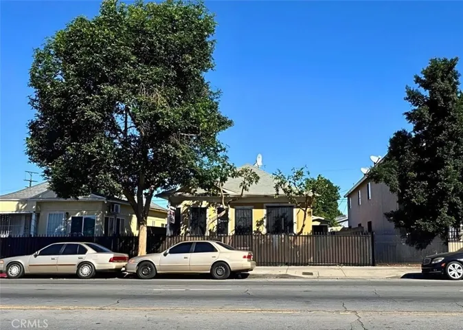 415 E Vernon Avenue, Los Angeles, California 90011