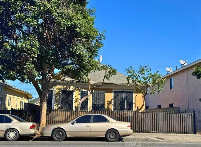 415 E Vernon Avenue, Los Angeles, California 90011